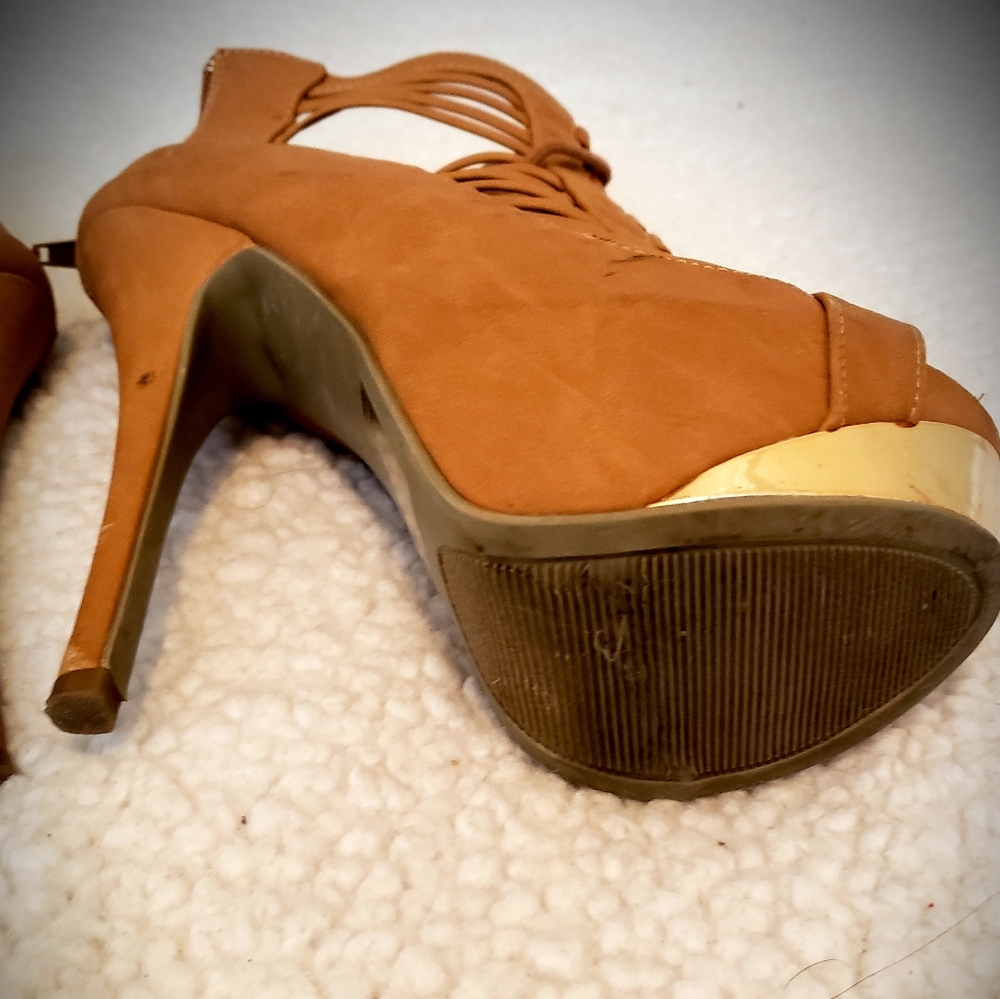 Booties - Picture 3 of 3